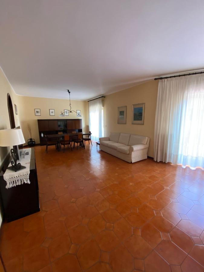 אצ'י קסטלו Av Apartment מראה חיצוני תמונה